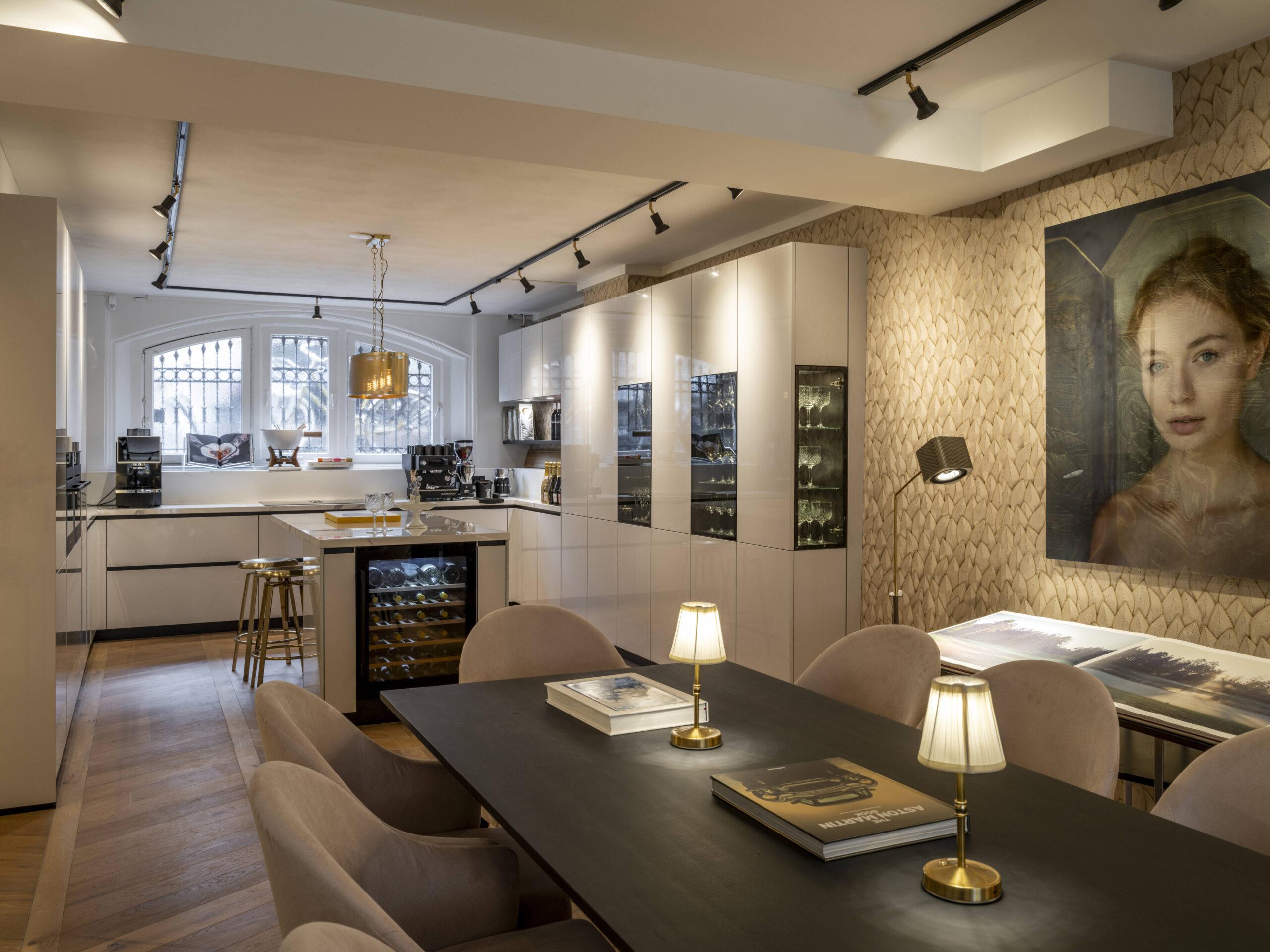 Carbon Kitchen